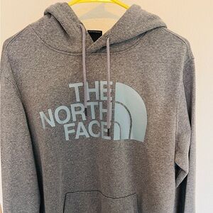 Men’s size Medium North Face Hoodie in excellent condition. Only wore one time.